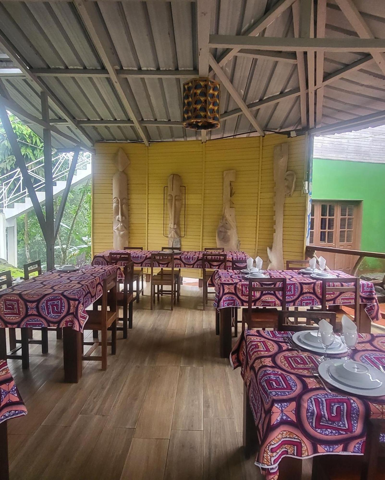 Mionga Hotel Santa Cruz Екстериор снимка