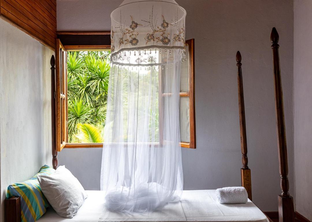 Mionga Hotel Santa Cruz Екстериор снимка